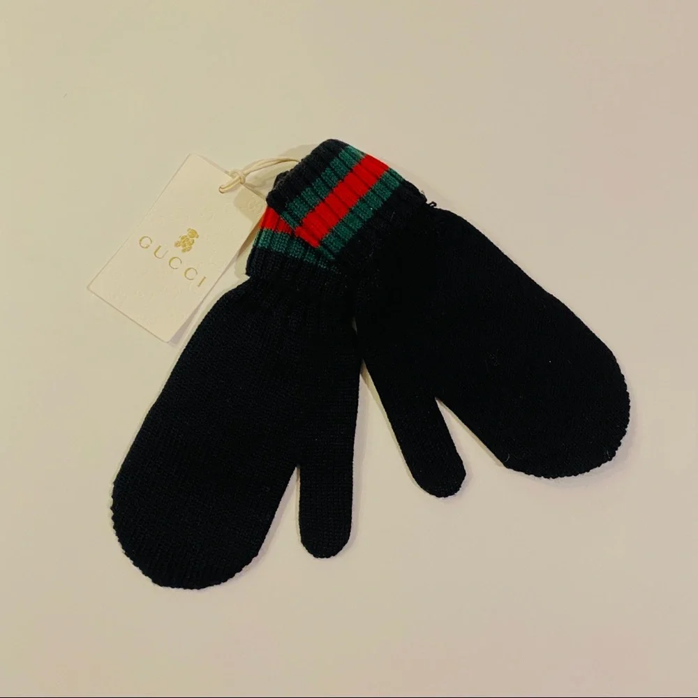 AUTHENTIC Gucci Kids Black Toddler Mittens Size S